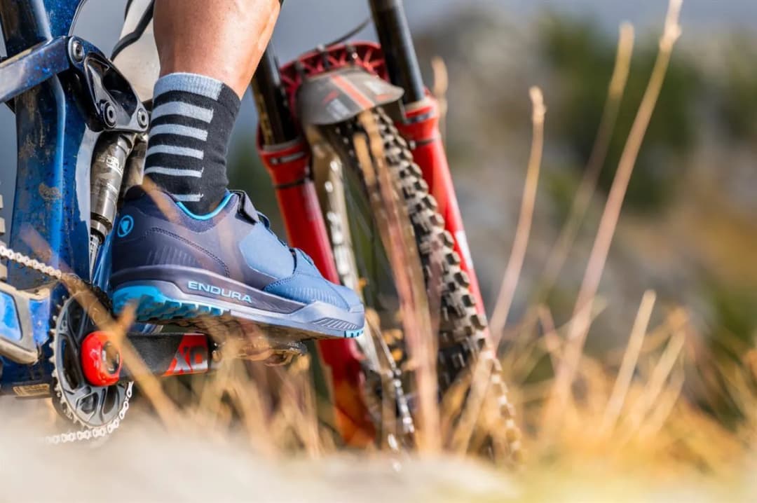 Ocieplacze na buty rowerowe - jakie wybrać?: Przewodnik zakupowy